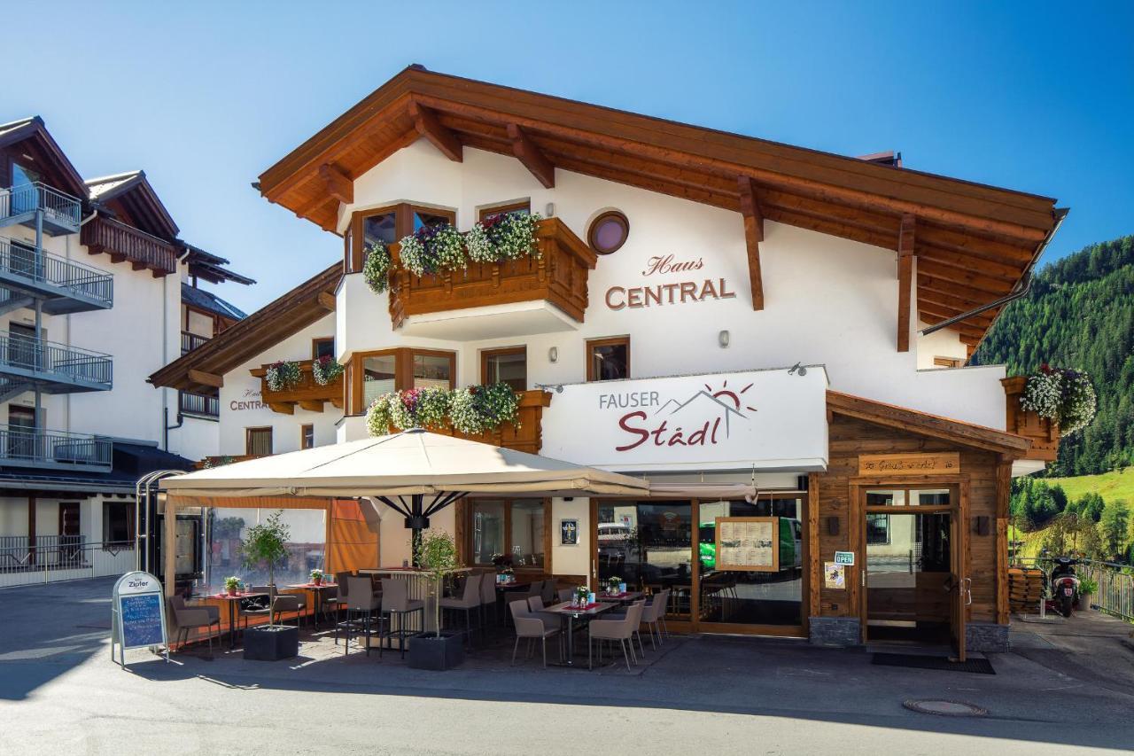 Haus Central Serfaus Buitenkant foto